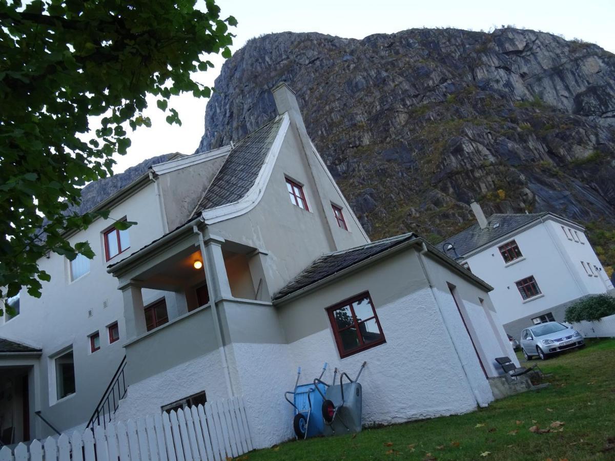 Villa Fjordshelter- Cozy Townhouse Tyssedal Exterior foto